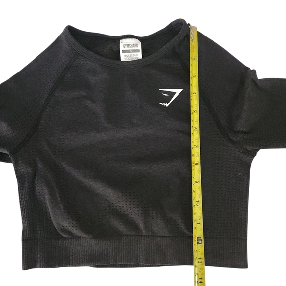GYMSHARK Black Long Sleeve Crop Top with Thumbholes Vital Seamless Crop Small - Picture 9 of 11